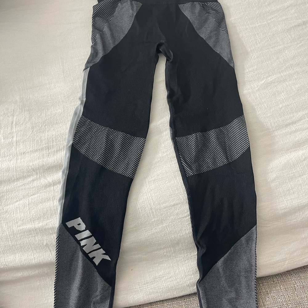Victoria secret pink size small leggings